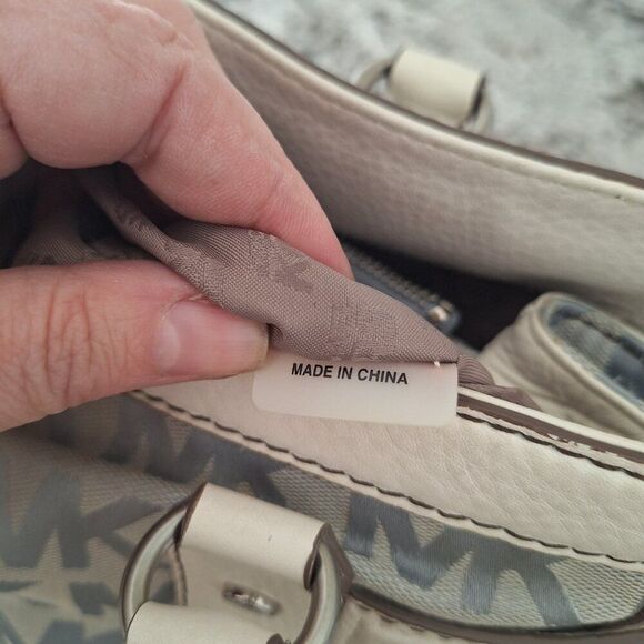 Michael Kors monogram‎ canvas leather large tote bag - Picture 13 of 16